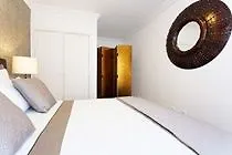 Hotel Sweet Inn Apartments Porta De Alfama Lisbon